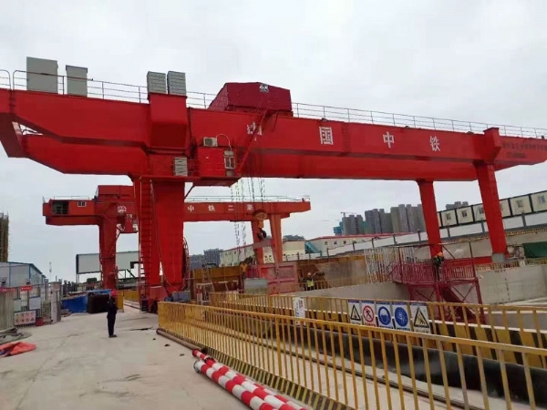MG型雙主梁門式起重機(jī)